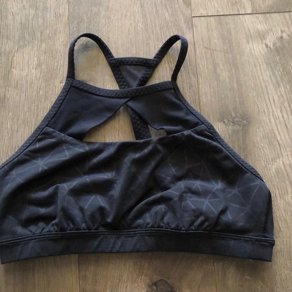 Lululemon bra